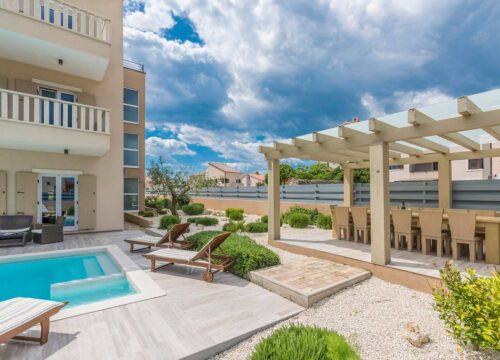 VILLA BELLAVISTA